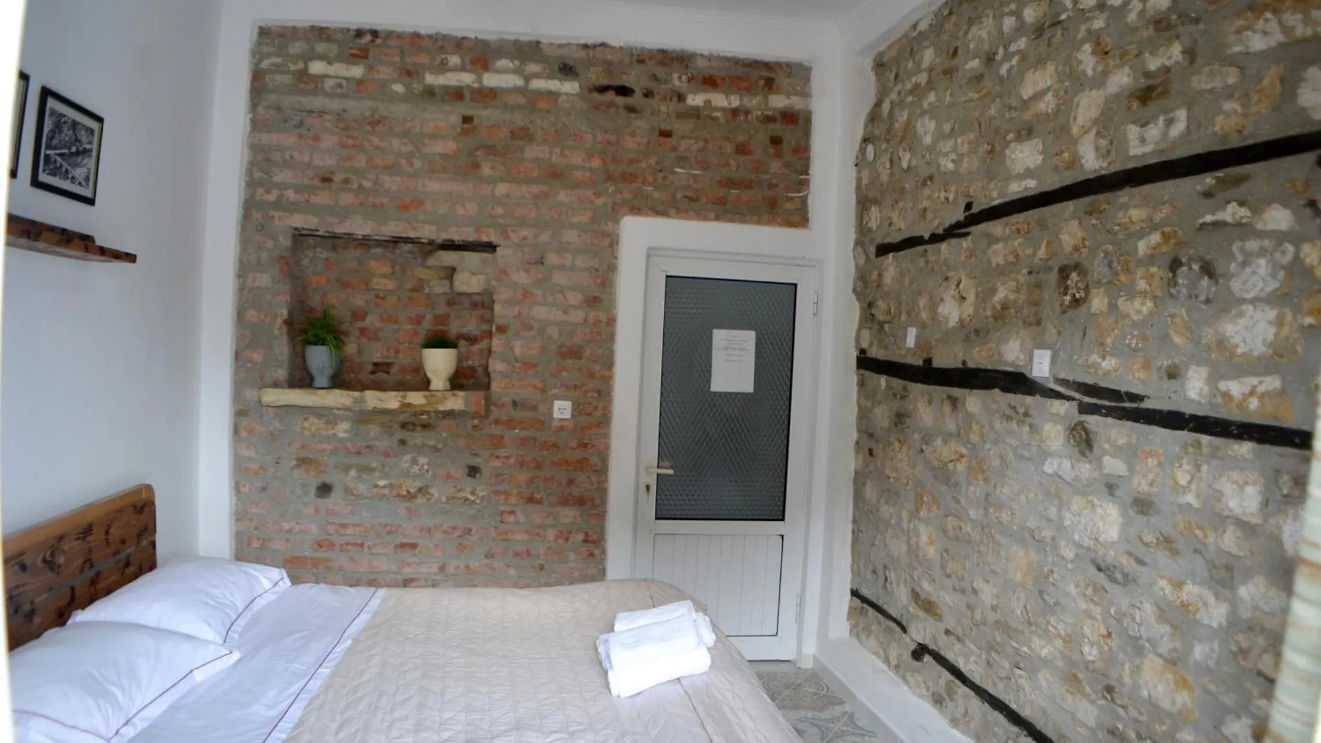 Guesthouse Belle View Berat Pensionat