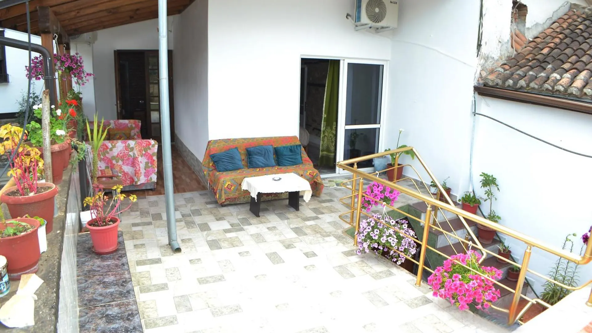 Guesthouse Belle View Берат