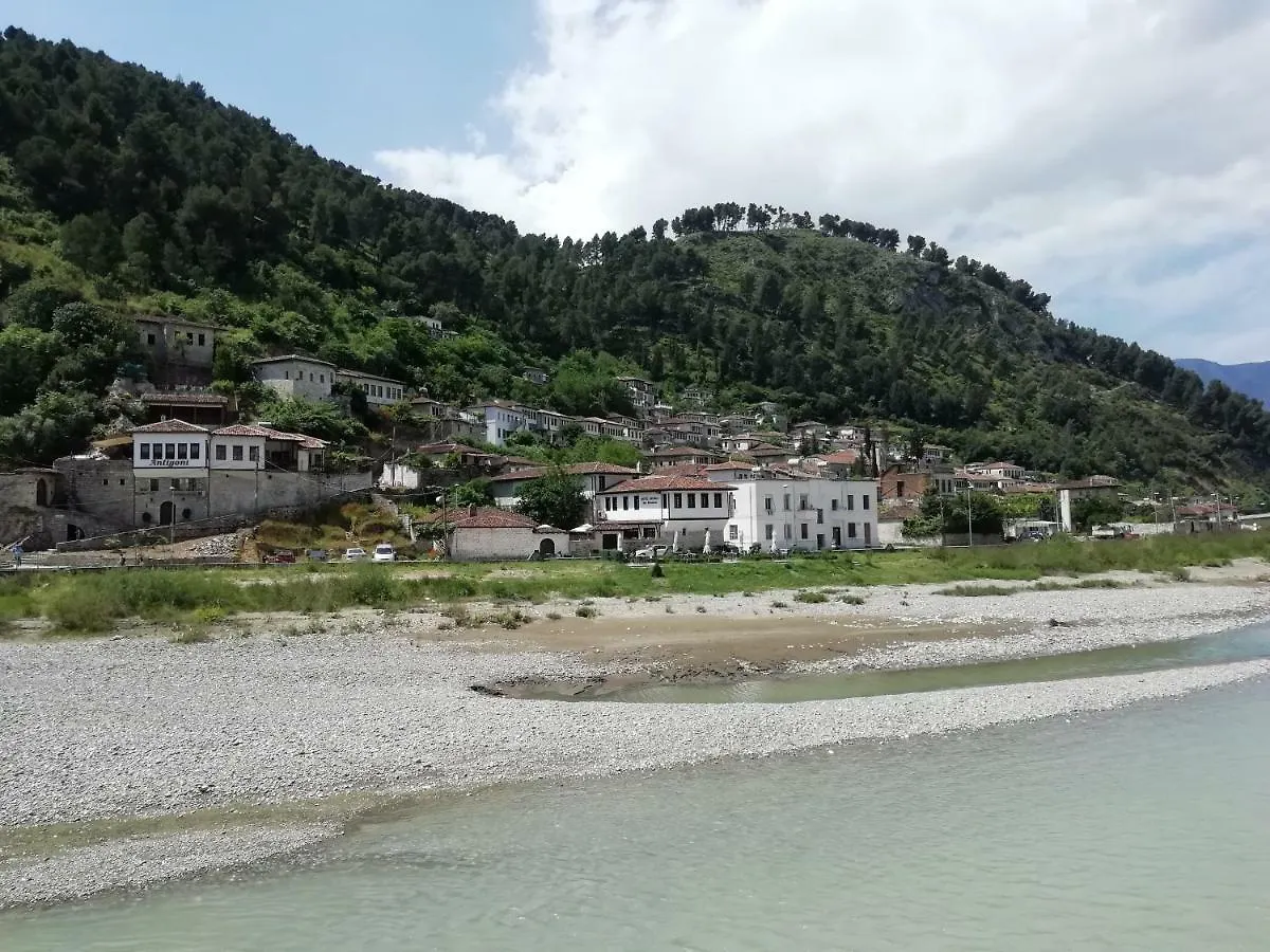 Guesthouse Belle View Берат